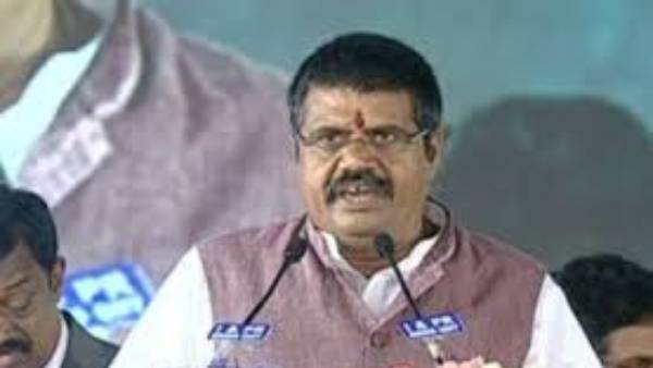 పార్టీ ఆఫీస్ లో బల్లలు విరిగితే రాష్ట్రపతి పాలన పెట్టాలా ? పార్టీ ఆఫీస్ లో బల్లలు విరిగితే రాష్ట్రపతి పాలన పెట్టాలా ?