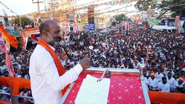 కేసీఆర్ సర్కార్ పతనానికి నాంది..