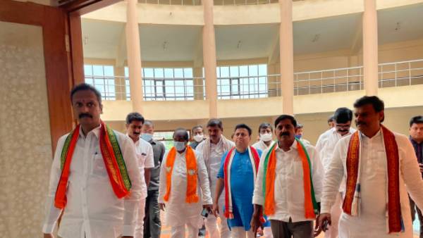  214 పోలింగ్ బూత్‌లల్లో వెబ్ కెమెరాలు..