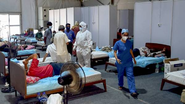 ఏపీలో 4837కు తగ్గిన యాక్టివ్ కేసులు ఏపీలో 4837కు తగ్గిన యాక్టివ్ కేసులు