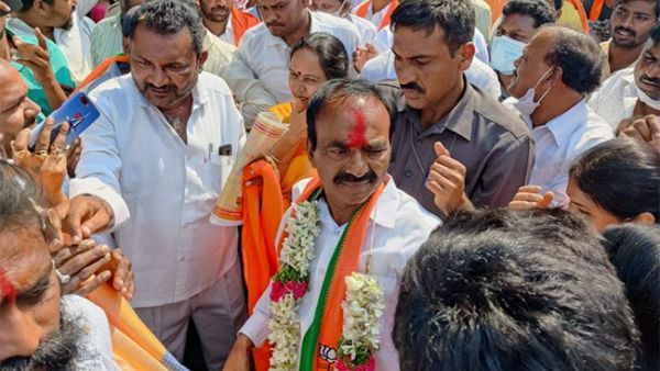 2.37 లక్షల ఓటర్ల తీర్పు
