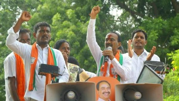 మీకోసం ఎర్ర బస్సులా నేనుంటా: ఈటల రాజేందర్