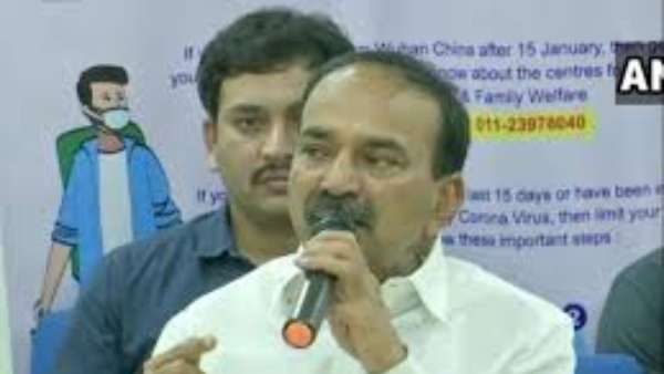 ఎన్నికల కమిషన్ నిశ్చేష్టంగా చూస్తోంది .. ప్రజాస్వామ్యం సిగ్గుపడుతోంది