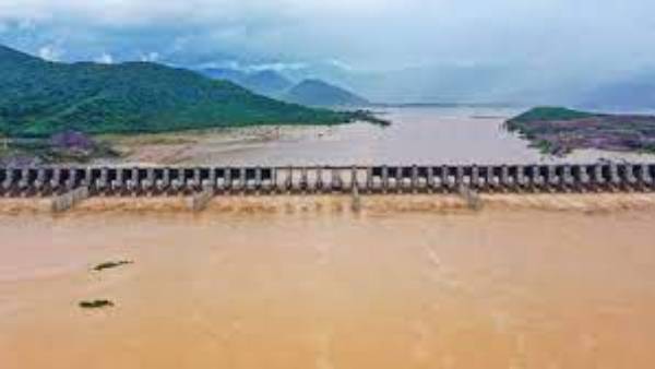 విద్యుత్ కేంద్రాల పైన తెలంగాణ అభ్యంతరం