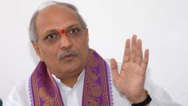 ap former cs iyr krishna rao slams jagan for distributing millions of rupees for personal image ap former cs iyr krishna rao slams jagan for distributing millions of rupees for personal image