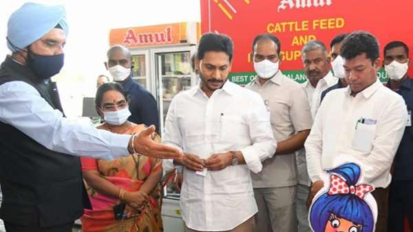 అమూల్ తో జగన్ సర్కార్ ఒప్పందం అమూల్ తో జగన్ సర్కార్ ఒప్పందం