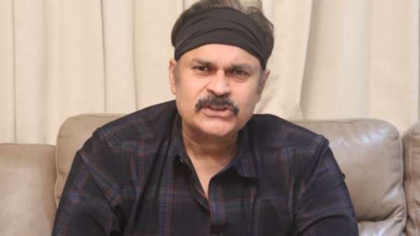 మెగా హీరోలతో సత్సంబంధాలు మెగా హీరోలతో సత్సంబంధాలు