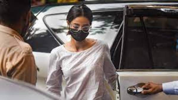 ఎన్సీబీ ముందు విచారణకు హాజరైన అనన్య పాండే