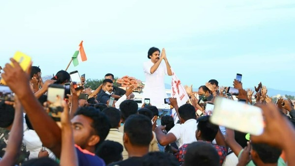 ఐపీఎస్‌లను చూస్తే బాధగా ఉంది : పవన్ కల్యాణ్ 