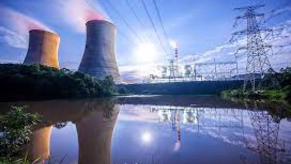 పరిశ్రమలకు కోత విధించే ఆలోచనలో విద్యుత్ సంస్థలు