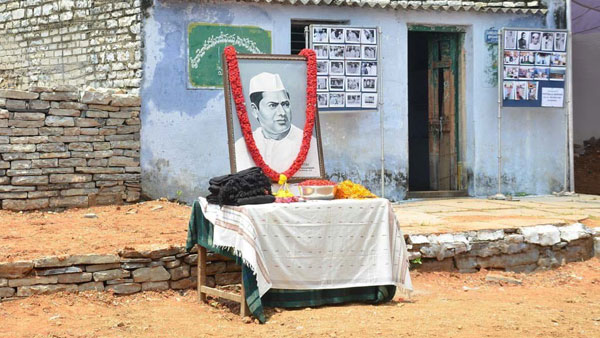 బూర్గుల, పీవీ, దామోదరం సంజీవయ్య..
