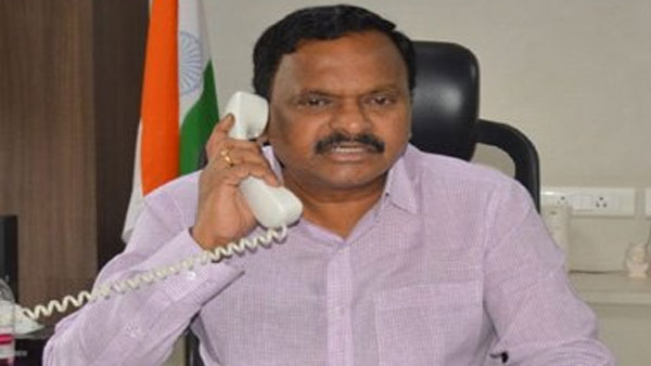 వరి విత్తనాలు అమ్మితే అగ్రికల్చర్ ఆఫీసర్ లను సస్పెండ్ చేస్తాం