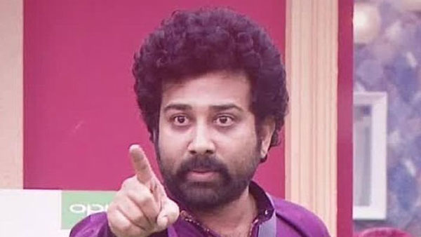 ఎన్నికల అధికారుల చర్చలు
