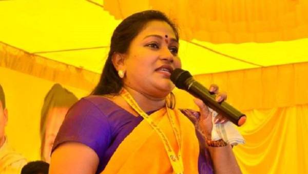 బూతుల మంత్రులు మొరుగుతూనే ఉన్నారు