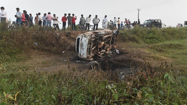 కేంద్ర మంత్రి అజయ్ మిశ్రా తనయుడిపై ఆరోపణలు .. ఆశిష్ మిశ్రాపై కేసు నమోదు కేంద్ర మంత్రి అజయ్ మిశ్రా తనయుడిపై ఆరోపణలు .. ఆశిష్ మిశ్రాపై కేసు నమోదు