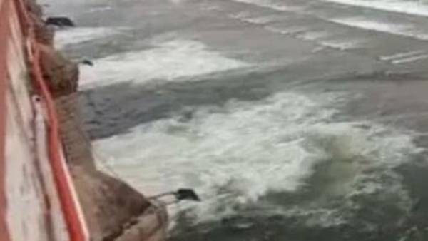 హోరాహోరీగా ఎన్జీటీలో ఏపీ వర్సెస్ తెలంగాణా హోరాహోరీగా ఎన్జీటీలో ఏపీ వర్సెస్ తెలంగాణా