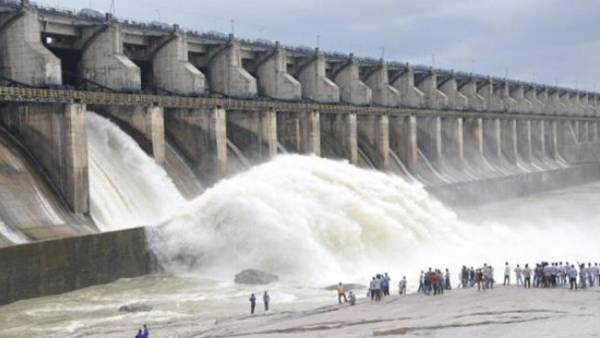 అప్పుడే అడ్డుకోకుండా ఇప్పుడు పిటిషన్ వేయడంలో ఆంతర్యం అప్పుడే అడ్డుకోకుండా ఇప్పుడు పిటిషన్ వేయడంలో ఆంతర్యం