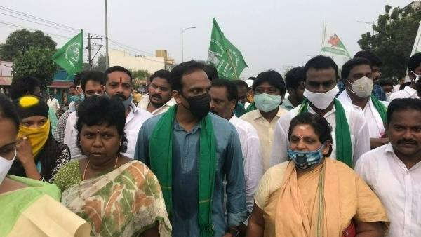 పేర్నినానికి వంగవీటి స్ట్రాంగ్ కౌంటర్ 