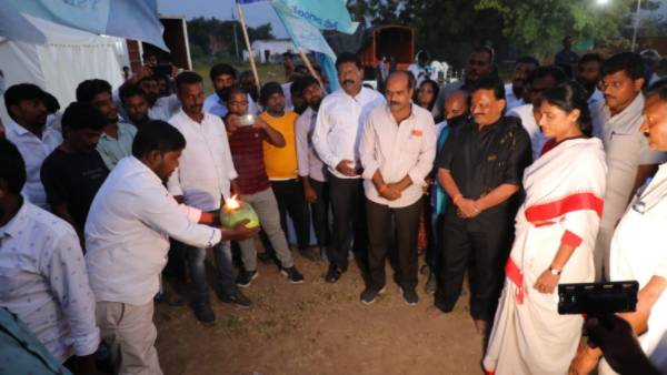 హామీలు..