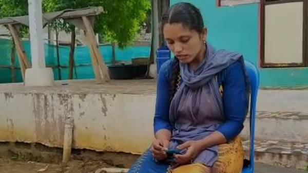 ప్రేమ పెళ్లి చేసుకుని ఆపై భార్యను వదిలేసిన భర్త, భార్య ధర్నా ప్రేమ పెళ్లి చేసుకుని ఆపై భార్యను వదిలేసిన భర్త, భార్య ధర్నా