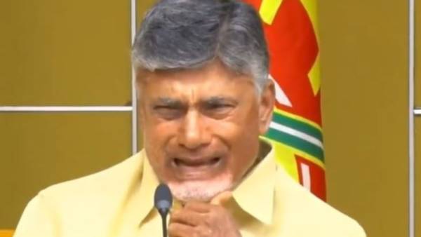 చంద్రబాబు కన్నీరుపై భిన్నాభిప్రాయాలు