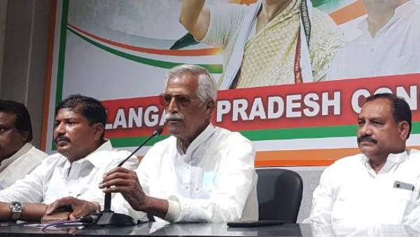 ఉద్యోగాలు కల్పించకపోతే యుద్దమే.. తెలంగాణ ప్రభుత్వాన్నా హెచ్చరించిన యూత్ కాంగ్రెస్ ఉద్యోగాలు కల్పించకపోతే యుద్దమే.. తెలంగాణ ప్రభుత్వాన్నా హెచ్చరించిన యూత్ కాంగ్రెస్