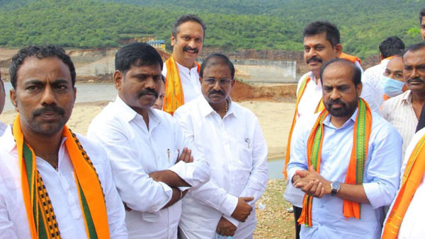 వరద బాధితుల కోసం రంగంలోకి ఏపీ బీజేపీ