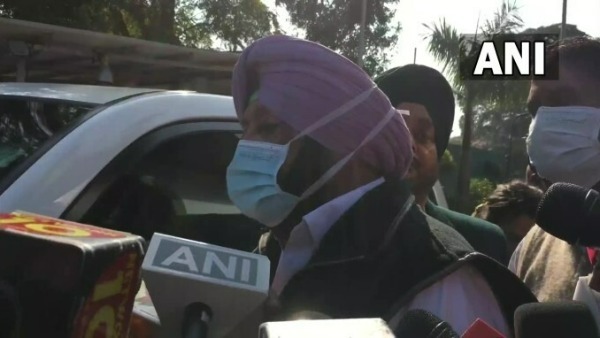 కాఫీ తాగా..