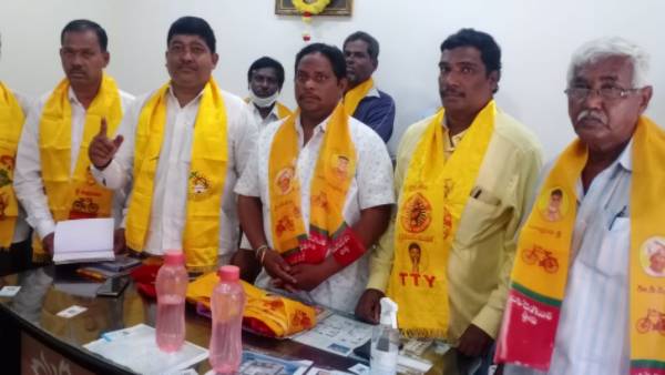  అదికారం శాశ్వతం కాదని జగన్ గుర్తుంచుకోవాలి.. మందలిస్తున్న తెలుగుదేశం నేతలు..