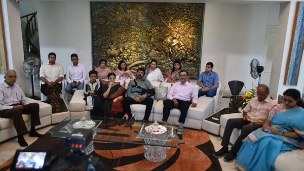 భువనేశ్వరి పస్తావనే సభలో రాలేదు