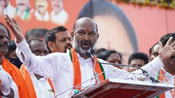 ఇది చాలదు.. ఇంకొంచే ఎక్కువ వేగం పెంచాలన్న బండి సంజయ్ ఇది చాలదు.. ఇంకొంచే ఎక్కువ వేగం పెంచాలన్న బండి సంజయ్