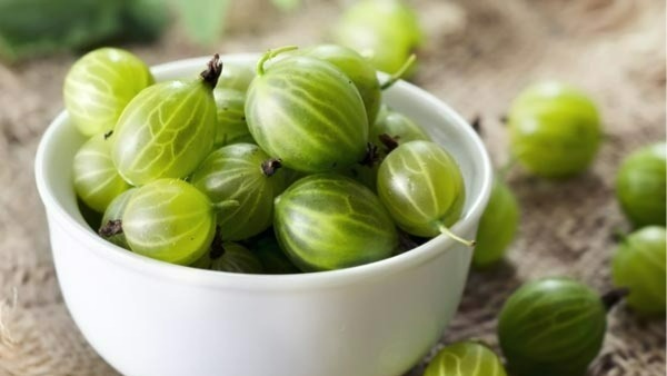  గాలి పీల్చినా.. 