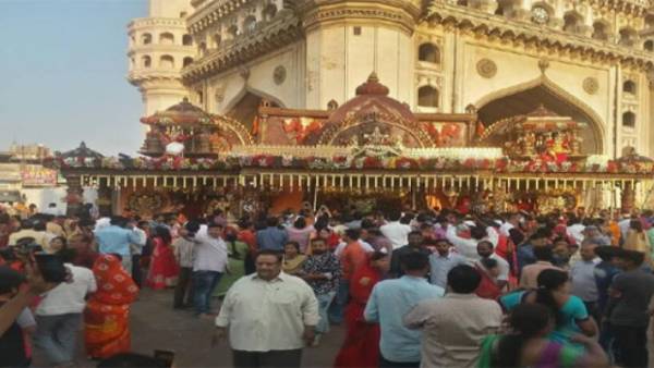 వెండి రూపాలు.. భక్తుల విశ్వాసం