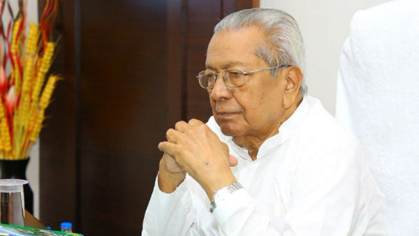 గవర్నర్ పేరు ప్రస్తావనతో సమస్య