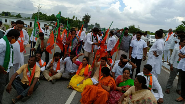  దాడులు ప్రతిదాడులతో ఒరిగేది ఏంటి..