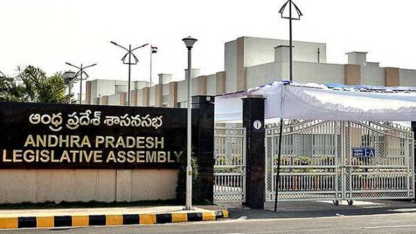 టీడీపీ ఏం చేస్తుంది..?