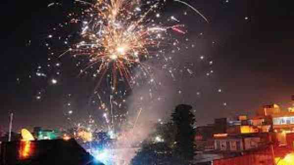 దీపావళి 2021: తేదీ మరియు పూజ సమయాలు దీపావళి 2021: తేదీ మరియు పూజ సమయాలు