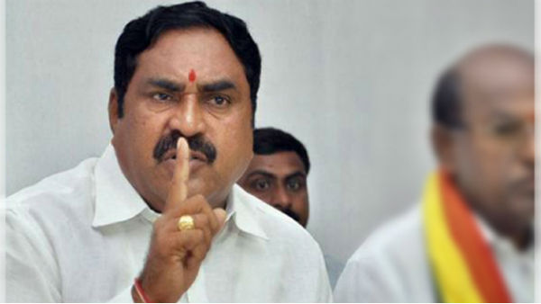 కేంద్రం తీసుకొచ్చిన నల్ల చట్టాలను కేసీఆర్ మొదటి నుండి వ్యతిరేకిస్తున్నారు 