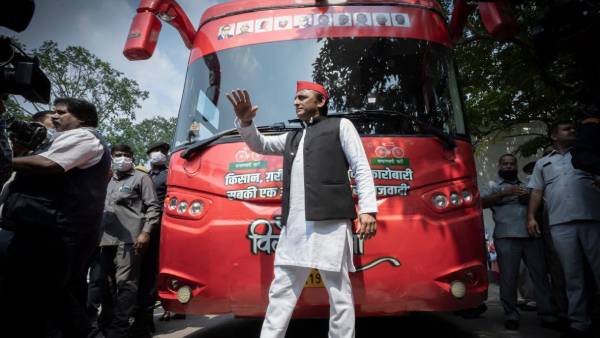  పోటీకి దూరం.. 