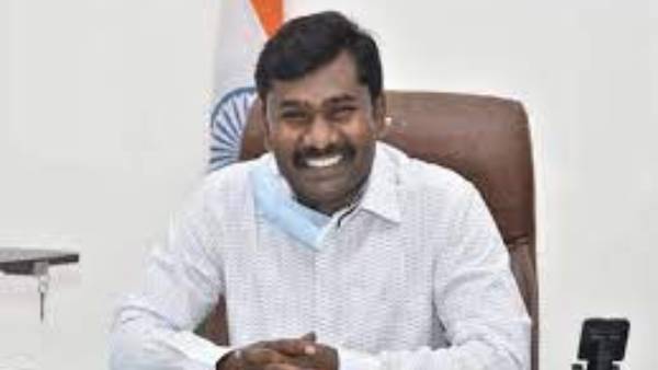 రెండింటినీ పోలుస్తూ సోషల్ మీడియాలో వైరల్