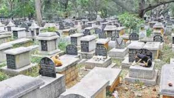 Shortage of cemeteries in the city.!Municipal Corporation plans towards modernization.! Shortage of cemeteries in the city.!Municipal Corporation plans towards modernization.!