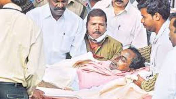 తెలంగాణా వస్తే జైత్ర యాత్ర .. లేకుంటే నా శవ యాత్ర అన్న కేసీఆర్ తెలంగాణా వస్తే జైత్ర యాత్ర .. లేకుంటే నా శవ యాత్ర అన్న కేసీఆర్