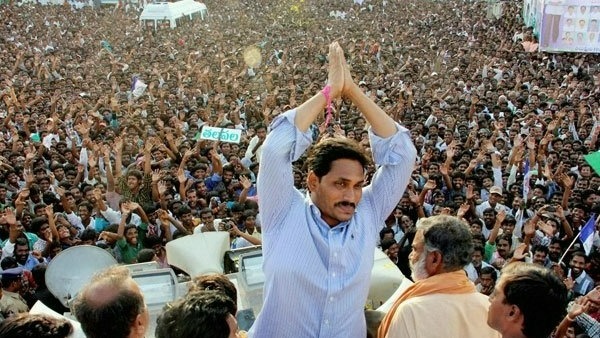 పాదయాత్ర హామీలే ఎన్నికల మేనిఫెస్టోగా