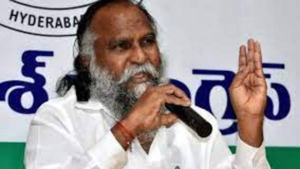 రాజకీయాలు వ్యక్తిగత దూషణల దాకా వెళ్లొద్దు అన్న జగ్గా రెడ్డి