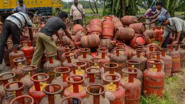 హోటళ్ల పరిస్థితేంటీ? హోటళ్ల పరిస్థితేంటీ?