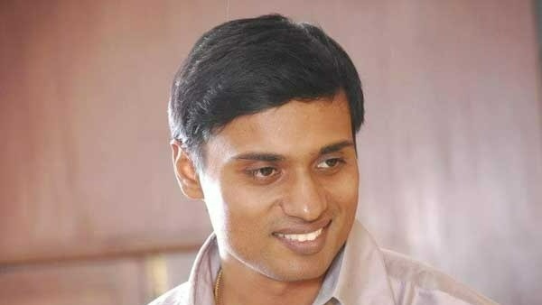 సవ్యంగా