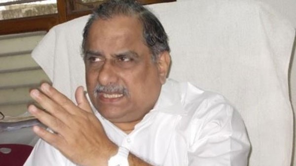 బాబు గారూ శపధాలు చెయ్యకండి.. అవి మీకు, నాకు నీటి మీద రాతలే 