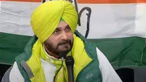 Sidhu Withdraws Resignation, Assures Congress Of 80-100 Seats In Punjab Polls, with conditions Sidhu Withdraws Resignation, Assures Congress Of 80-100 Seats In Punjab Polls, with conditions