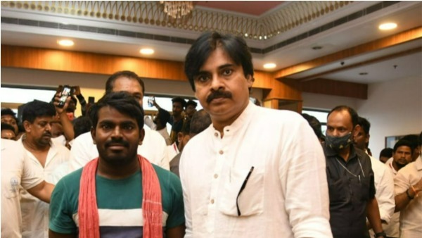 రంగంలో దిగిన జనసైనికులు.. వరదల్లో చిక్కుకున్న వారిని కాపాడాలన్న పవన్ రంగంలో దిగిన జనసైనికులు.. వరదల్లో చిక్కుకున్న వారిని కాపాడాలన్న పవన్