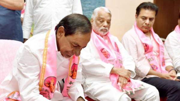  రైతు చట్టాల ఉపసంహరణ గులాబీ విజయం.. హర్షం వ్యక్తం చేసిన టీఆర్ఎస్ మంత్రులు